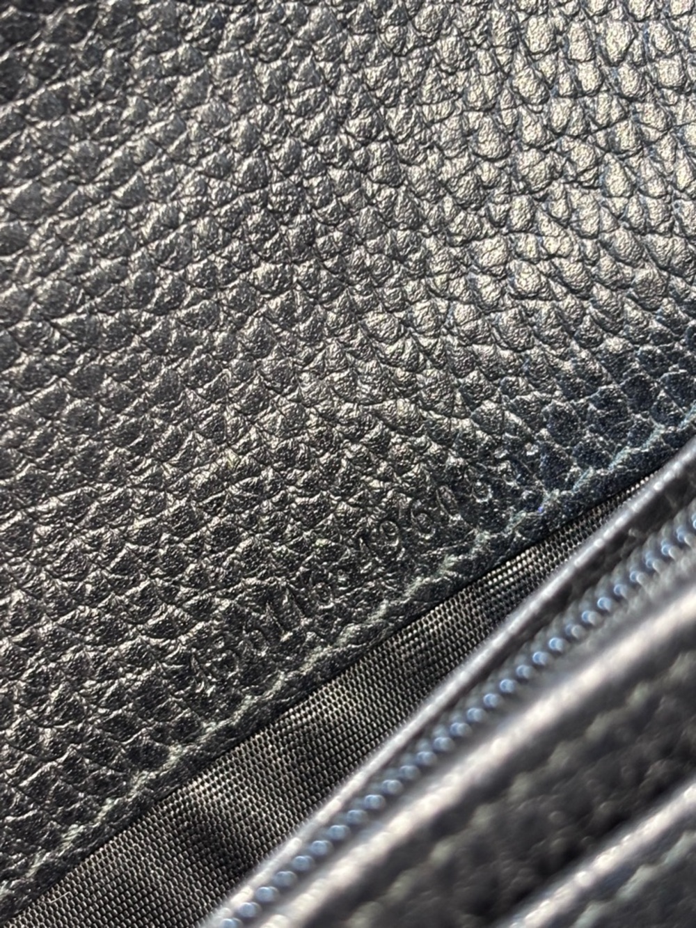 Gucci Marmont Black Flap Wallet - Picture 11 of 15